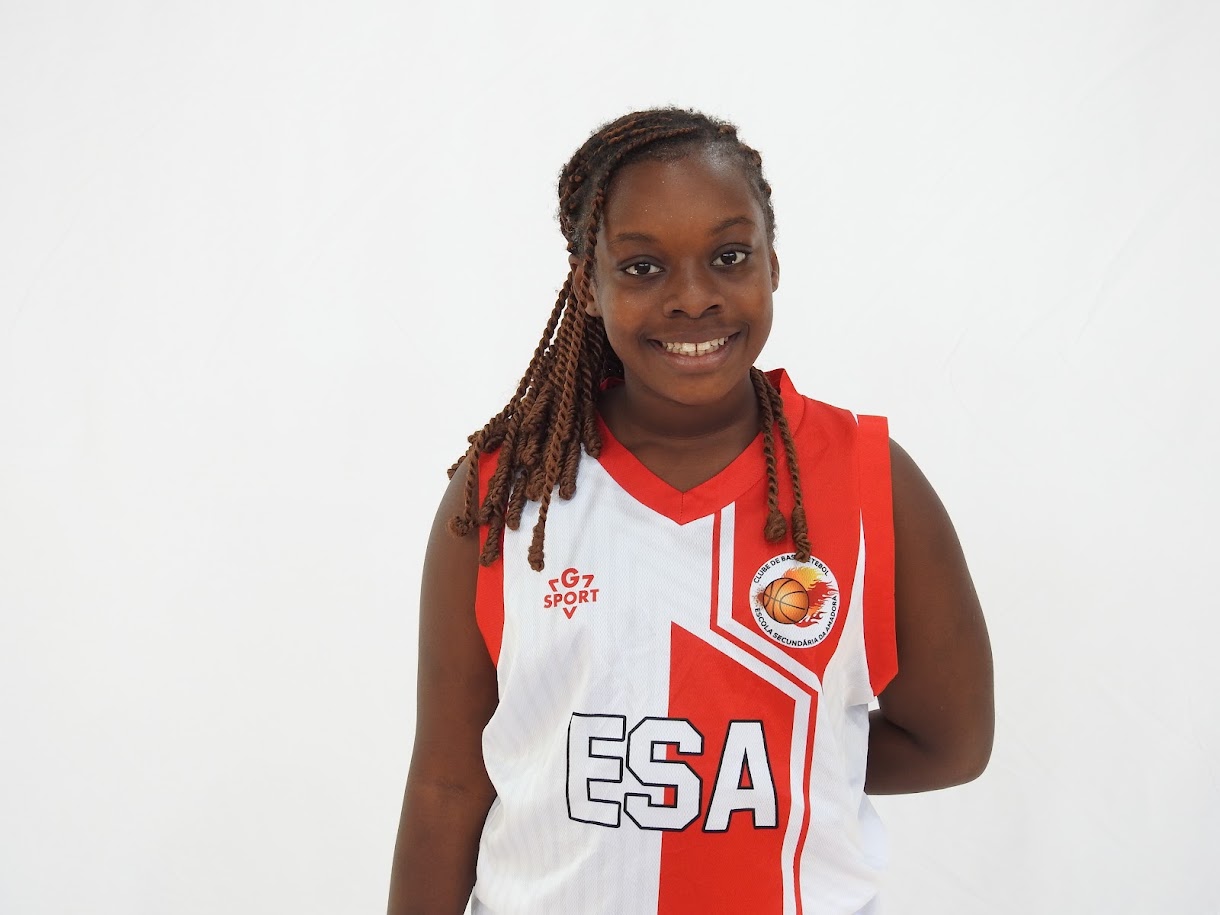 Diócadunelia Oliveira